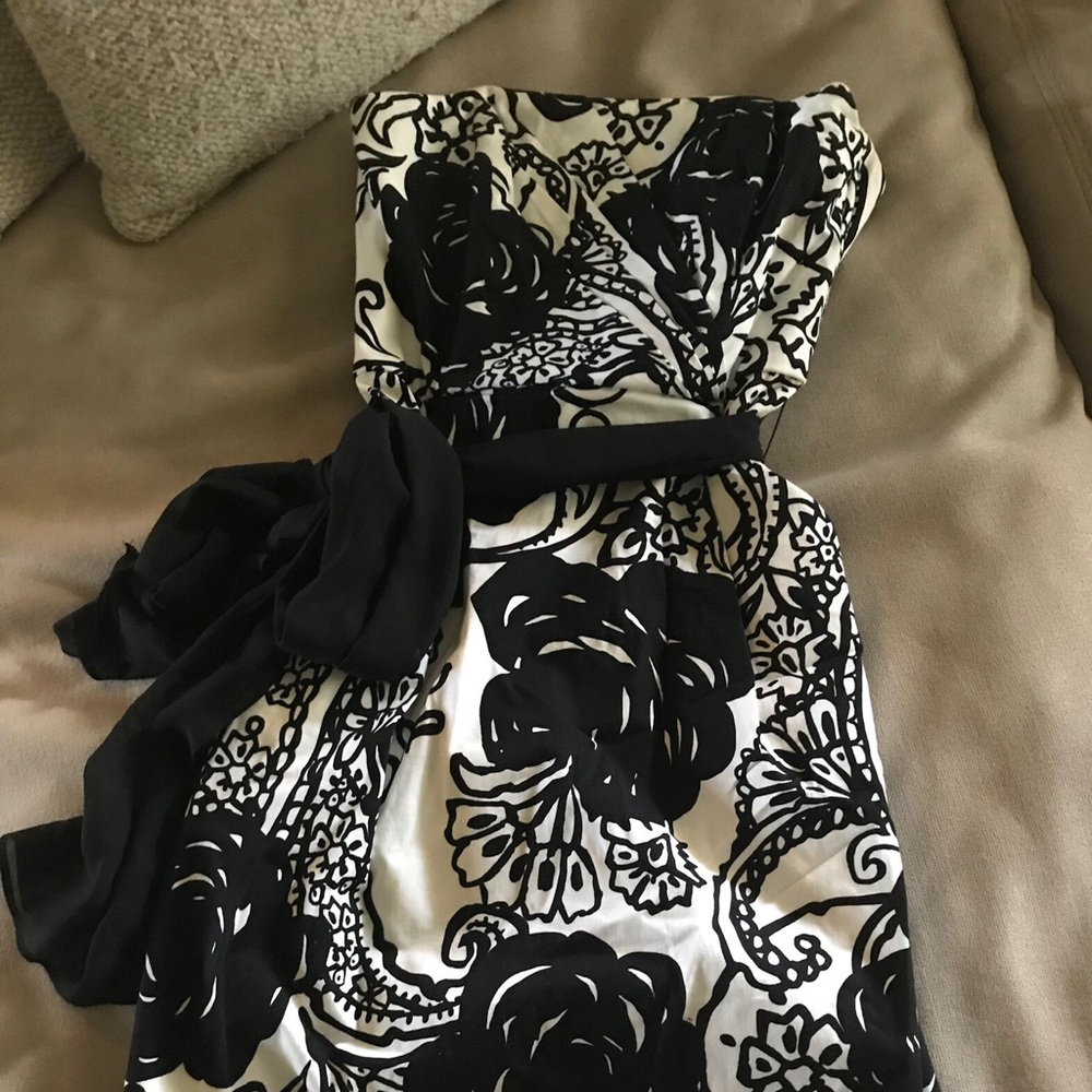 White House Black Market Cocktail Dress